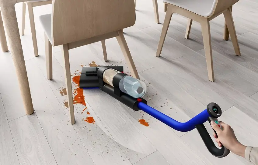 what makes dyson washg1 cleaner different