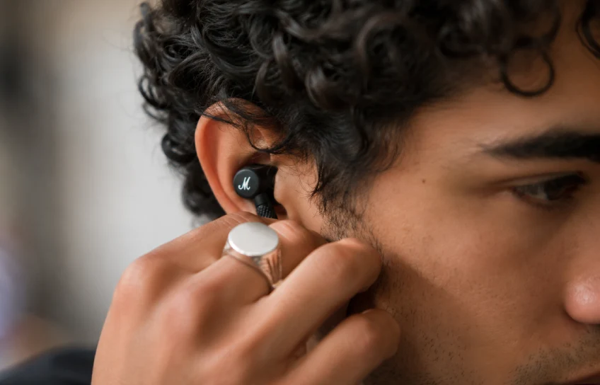 marshall earbuds ANC test